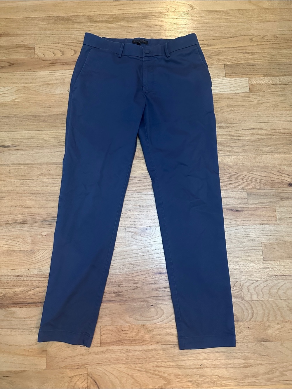 Men's Classic Navy Banana Republic Chino Pants Size 31x32